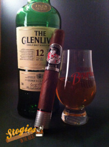 Glenlivet 12 and La Gloria Cubana Esteli R